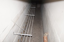 8-10-heating elements above where filtered air comes in