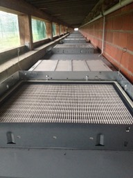 8-6-Clarcor prefilter taken of for inspection main filter